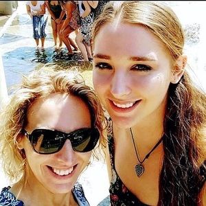 Meet your Posher, Chyna